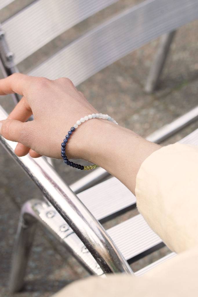 JUKSEREI BIRTHSTONE BUNGEE BRACELET · CUSTOMIZED Letzte 3 Tage