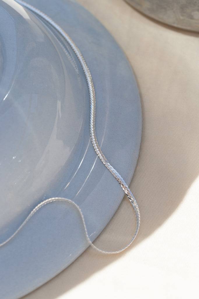 JUKSEREI FLOSETTE NECKLACE Nur für heute