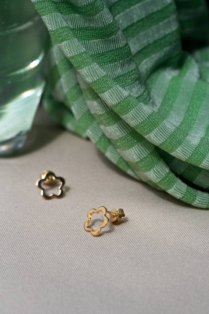JUKSEREI FLOW EAR STUDS Angebote