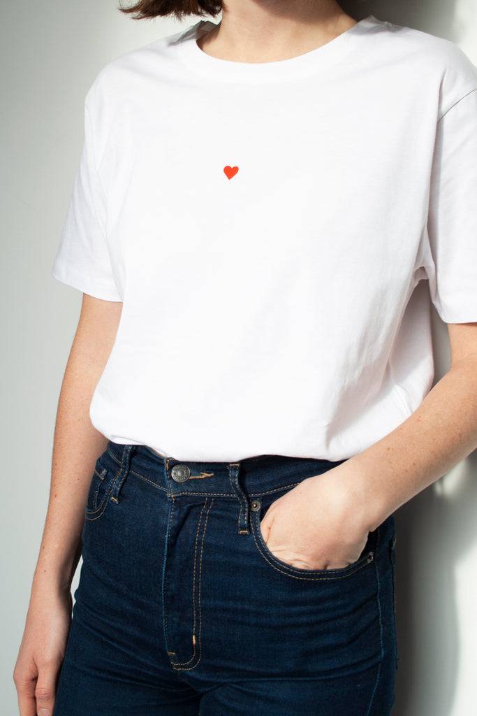 JUKSEREI HEART T-SHIRT Cyber Monday