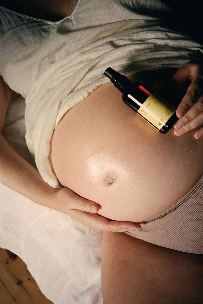 JUKSEREI SITRE · NATURAL CARE & INTIMACY OIL Kauf eins, bekomm eins gratis