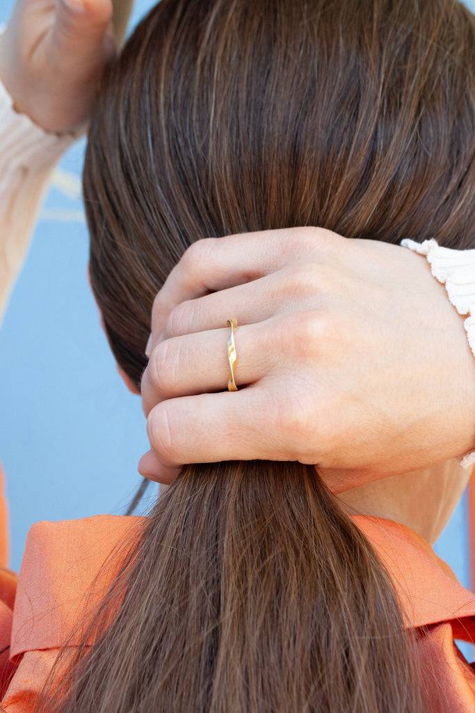 JUKSEREI SWIRL RING Letzte 2 Tage