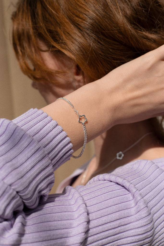JUKSEREI FLOW BRACELET Super Rabatt