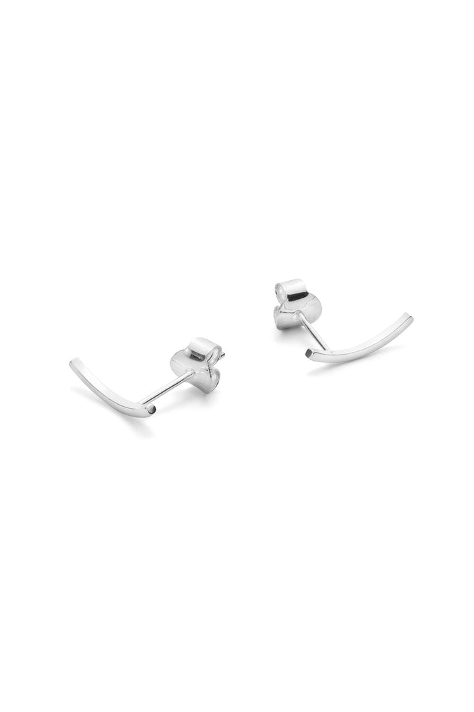 JUKSEREI CURVED EAR STUDS Black Friday