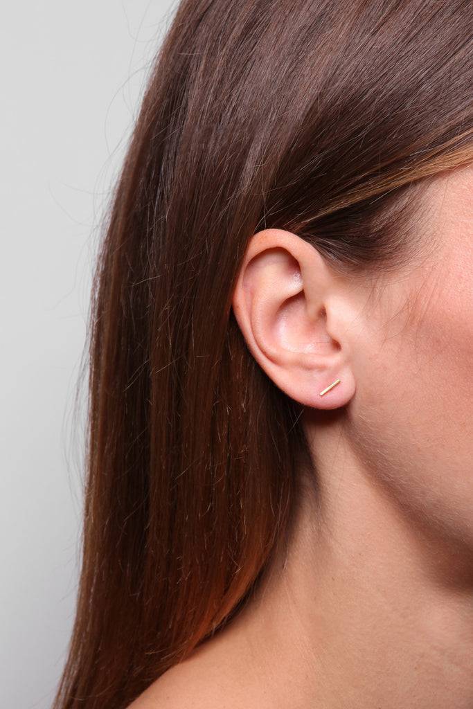 JUKSEREI XTRA FINE LINIE EAR STUDS Cyber Monday