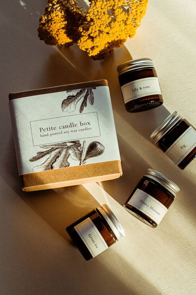 JUKSEREI LIMA · PETITE SCENTED CANDLE BOX Exklusive Angebote