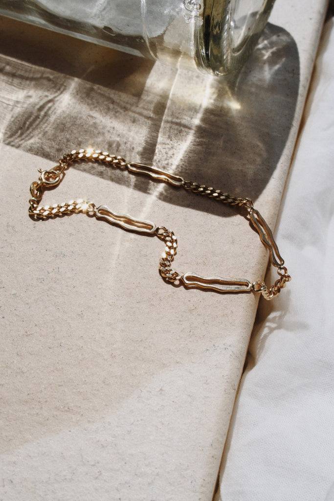 JUKSEREI ISLA BRACELET Begrenzte Freigabe