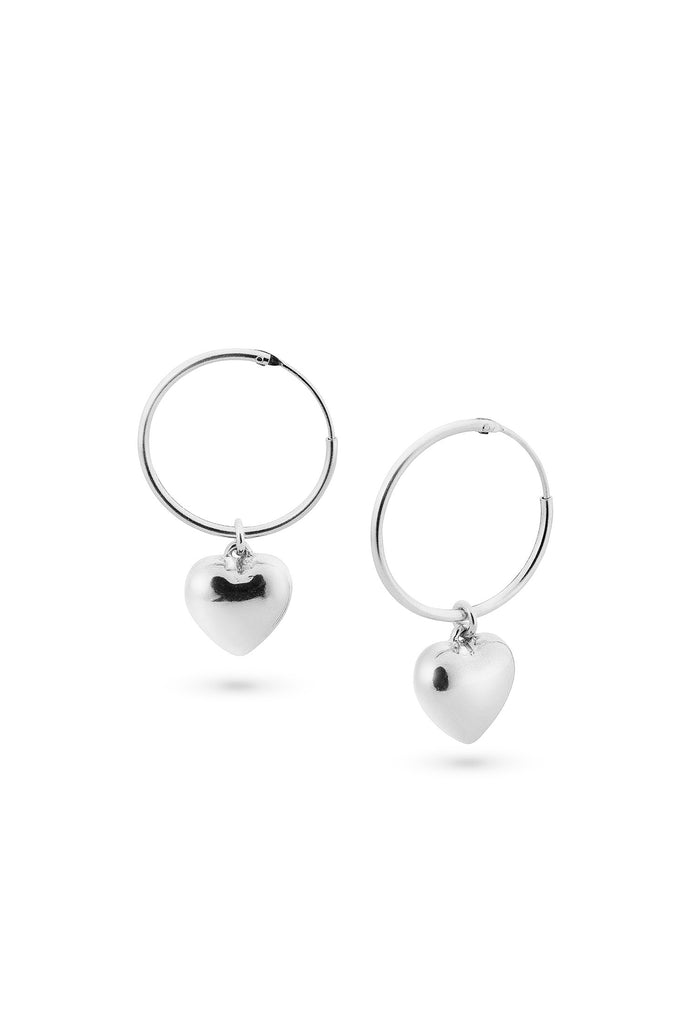 JUKSEREI AMORE CHARM EARRINGS Bis zu 50% Rabatt