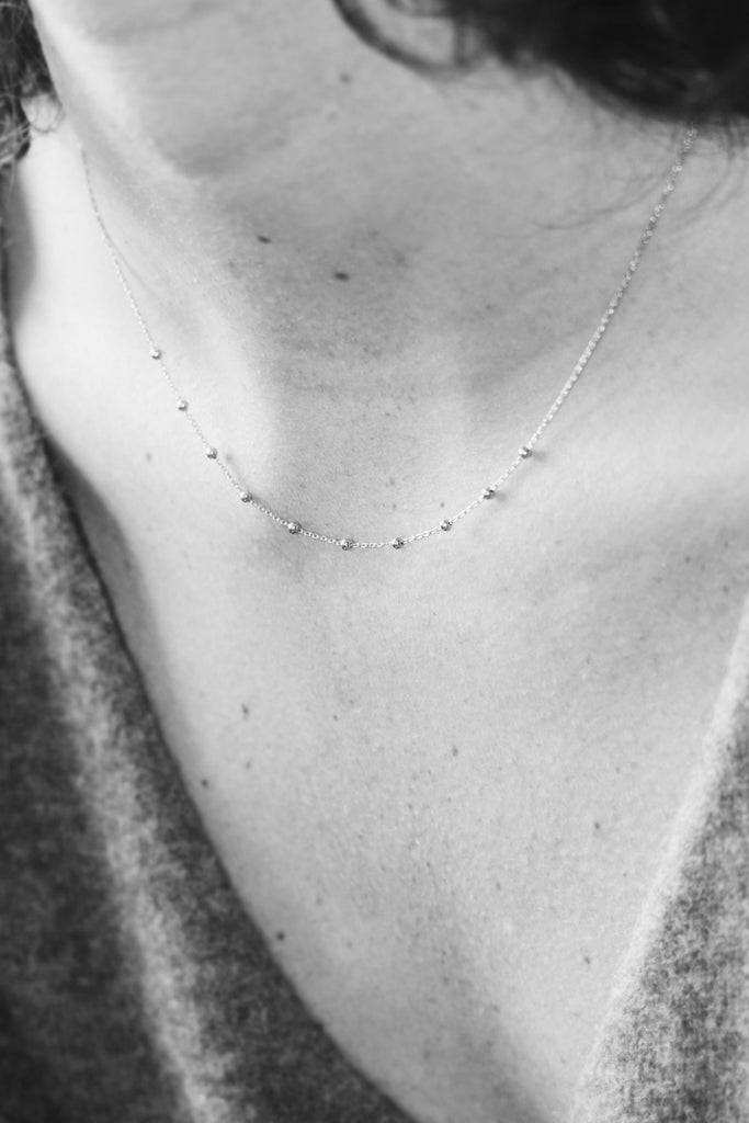 JUKSEREI LULU NECKLACE Zeitbegrenzte Promotion