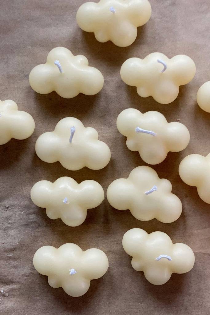 JUKSEREI SOLLYS · CLOUD BEESWAX CANDLE Bis zu 55% Rabatt