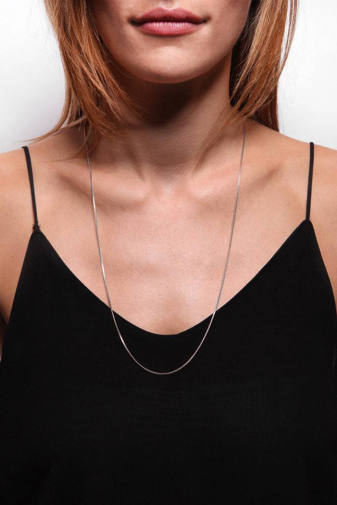 JUKSEREI SMOOTH NECKLACE Sonderangebot