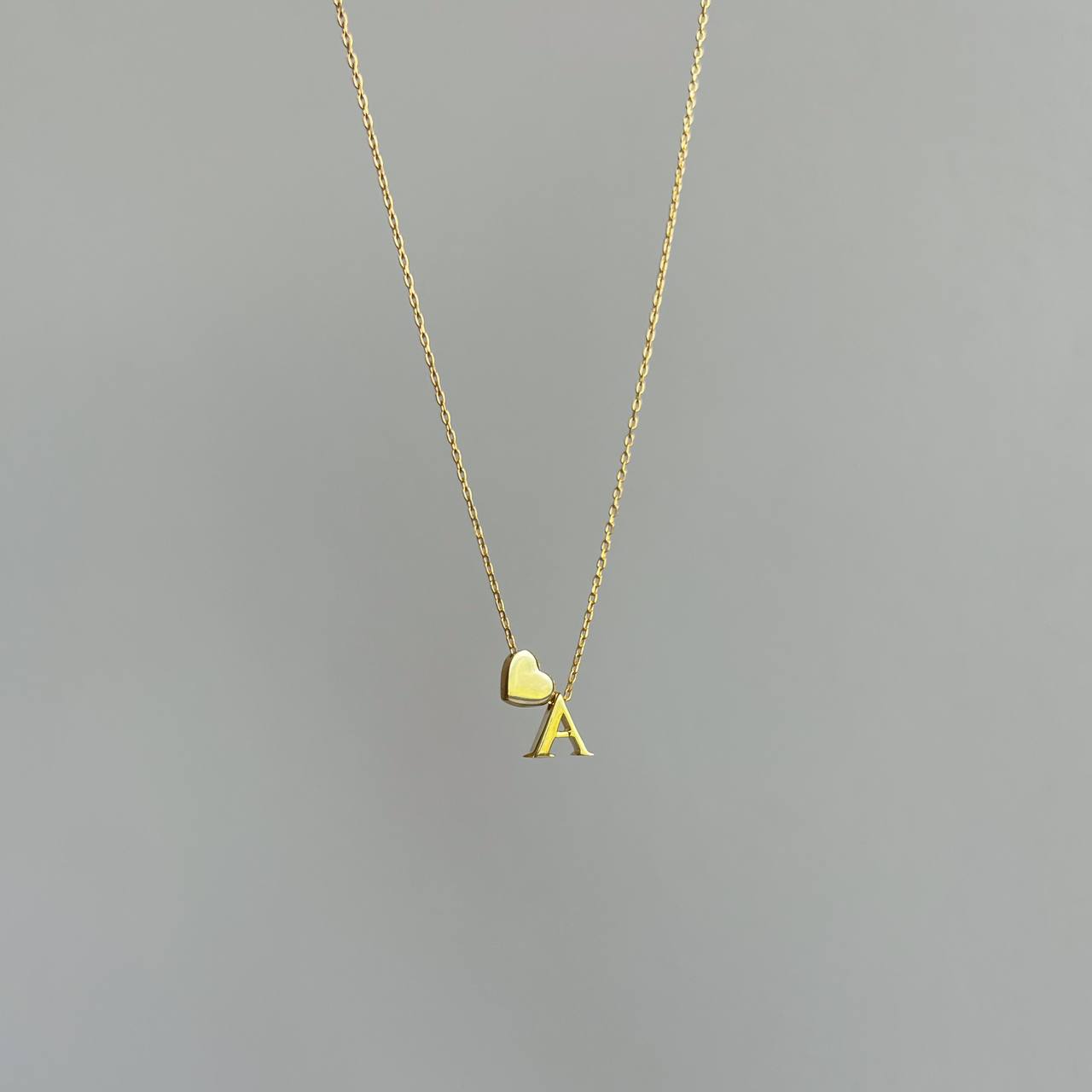 Kardelen Heart & letter Necklace - 925 SILBER Im Verkauf