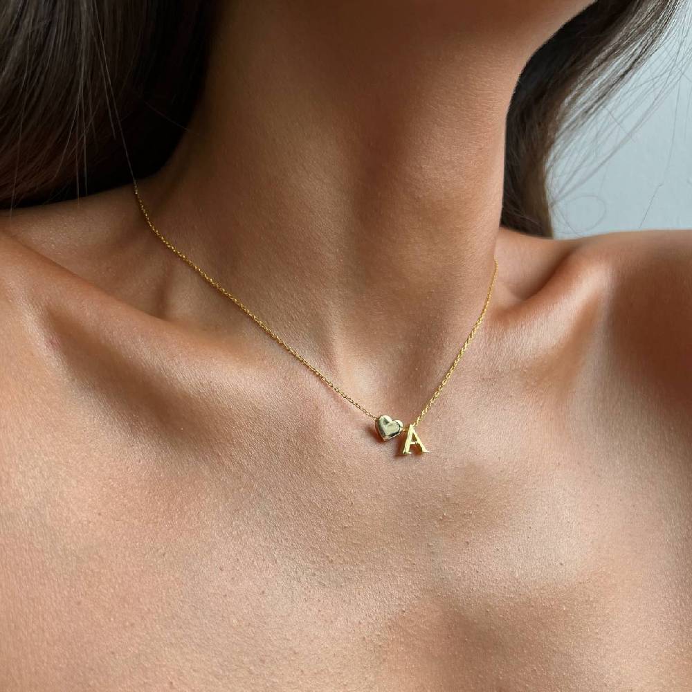 Kardelen Heart & letter Necklace - 925 SILBER Im Verkauf