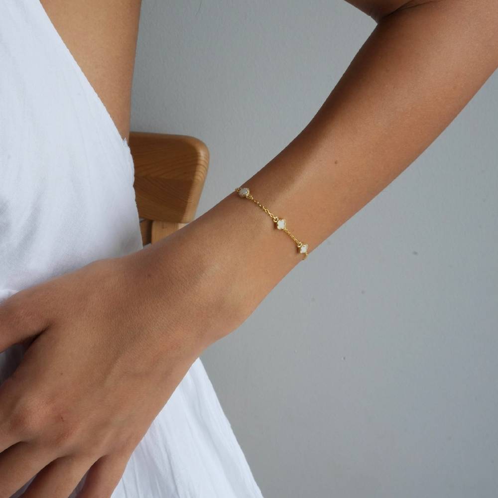Kardelen MINIMAL WEISSE KLEE ARMKETTE - 925 SILBER Exklusive Angebote