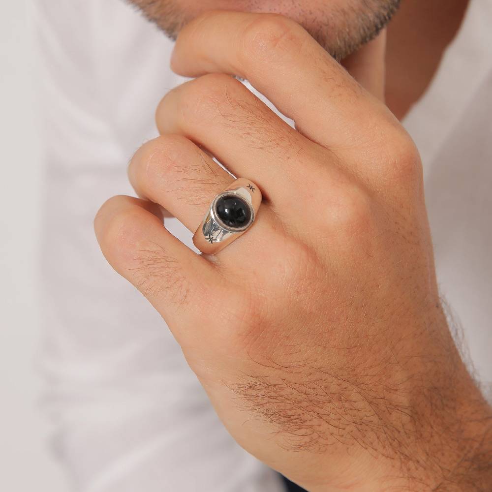 Kuzzoi Siegelring Oval | Onyx (Schwarz) Kauf eins, bekomm eins gratis