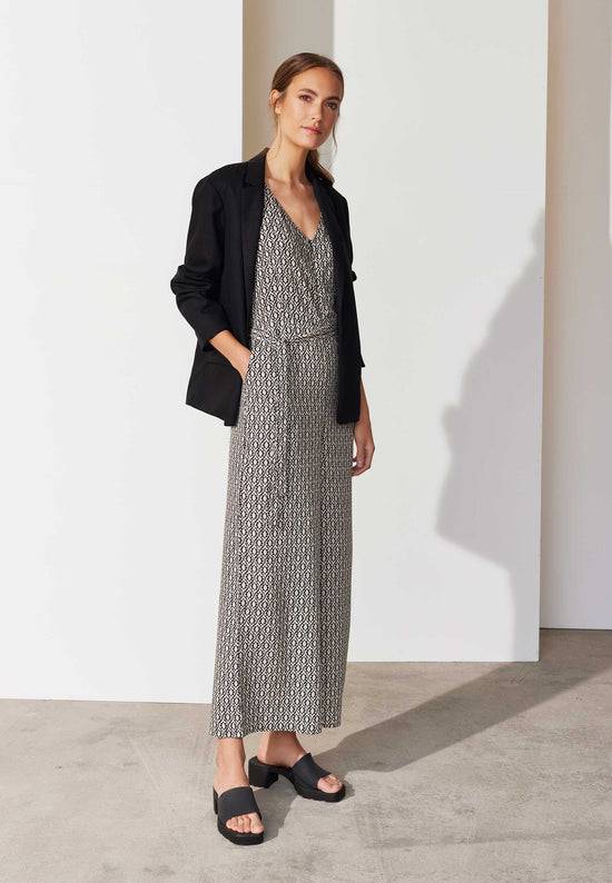 Lana Natural Wear Jumpsuit, Modell Leandra Letzte 3 Tage
