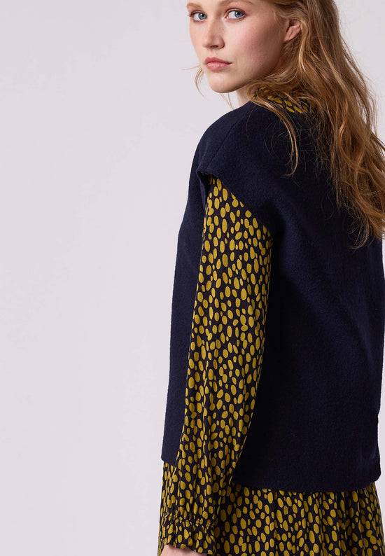 Lana Natural Wear Pullunder, Modell Sophie Valentinstagsangebot
