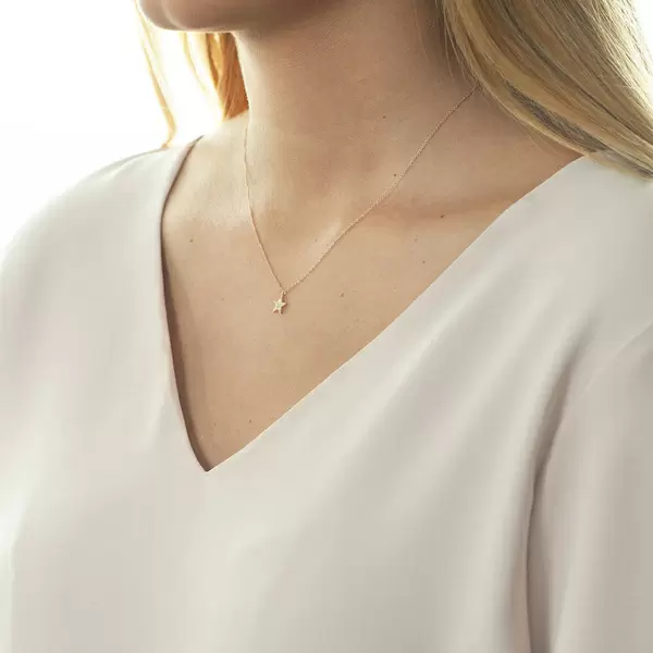 Leaf Jewelry Halskette Stern mit Diamanten, 18 K Roségold Top Angebot