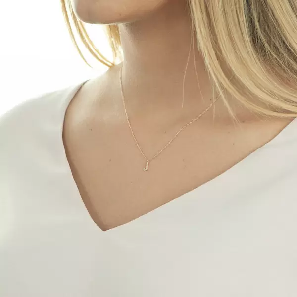 Leaf Jewelry Halskette Letter "J", 14 K Rosegold mit Diamanten Neuheiten