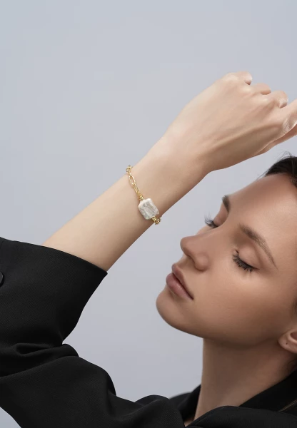 Leslii Armband Glieder Perle in Gold Bis zu 50% Rabatt