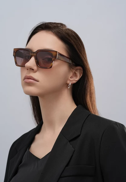 Leslii Sonnenbrille Retro Look Damen Sunglasses Designerbrille in Braun 50% Rabatt mit kostenlosem Versand