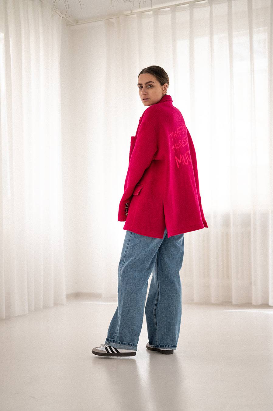 Liv Bergen Oversized Jacke "THAT DON'T IMPRESS ME MUCH" in creme Kauf eins, bekomm eins gratis