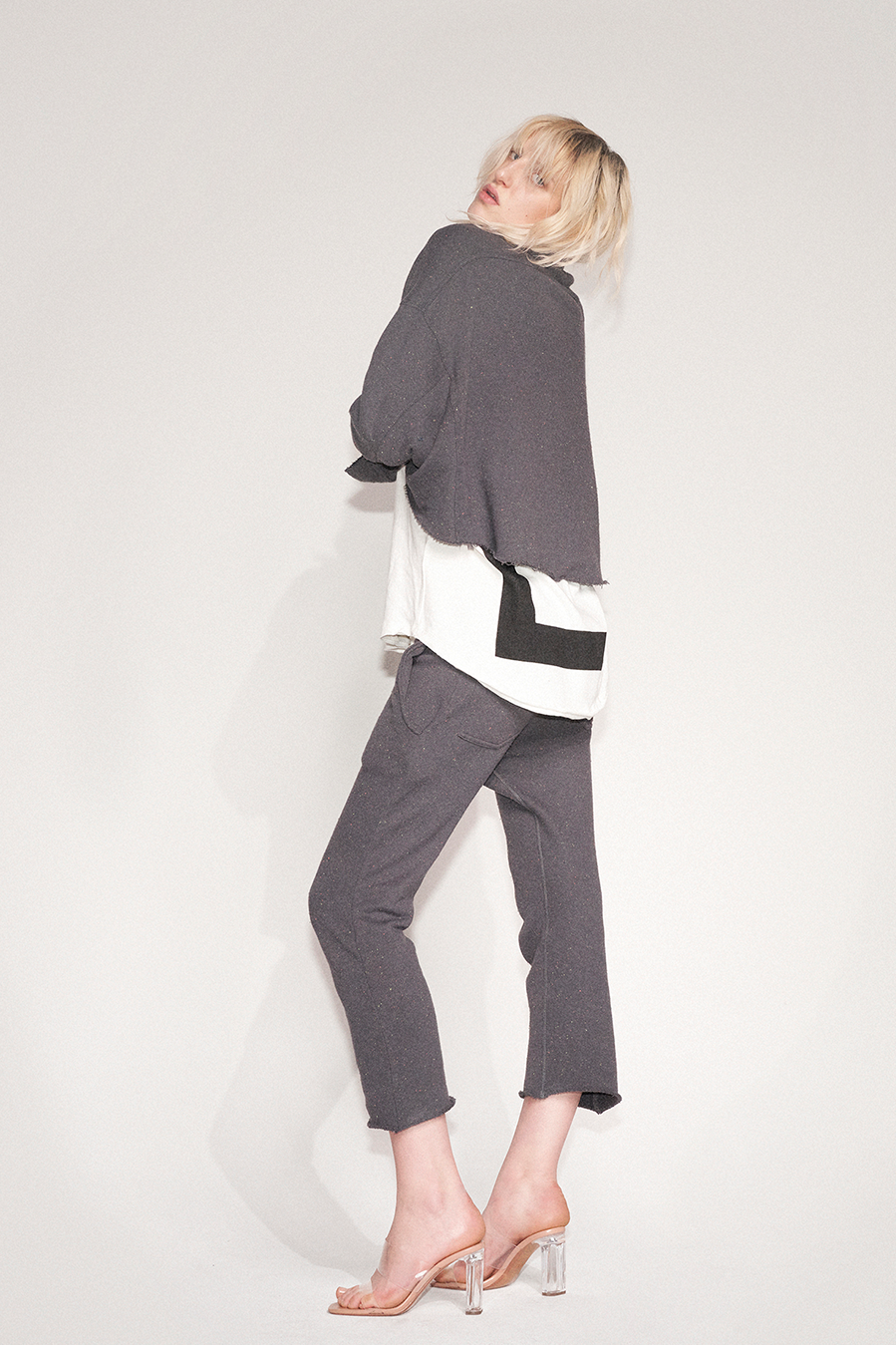 Liv Bergen Jacke cropped in asphalt Letzter Tag