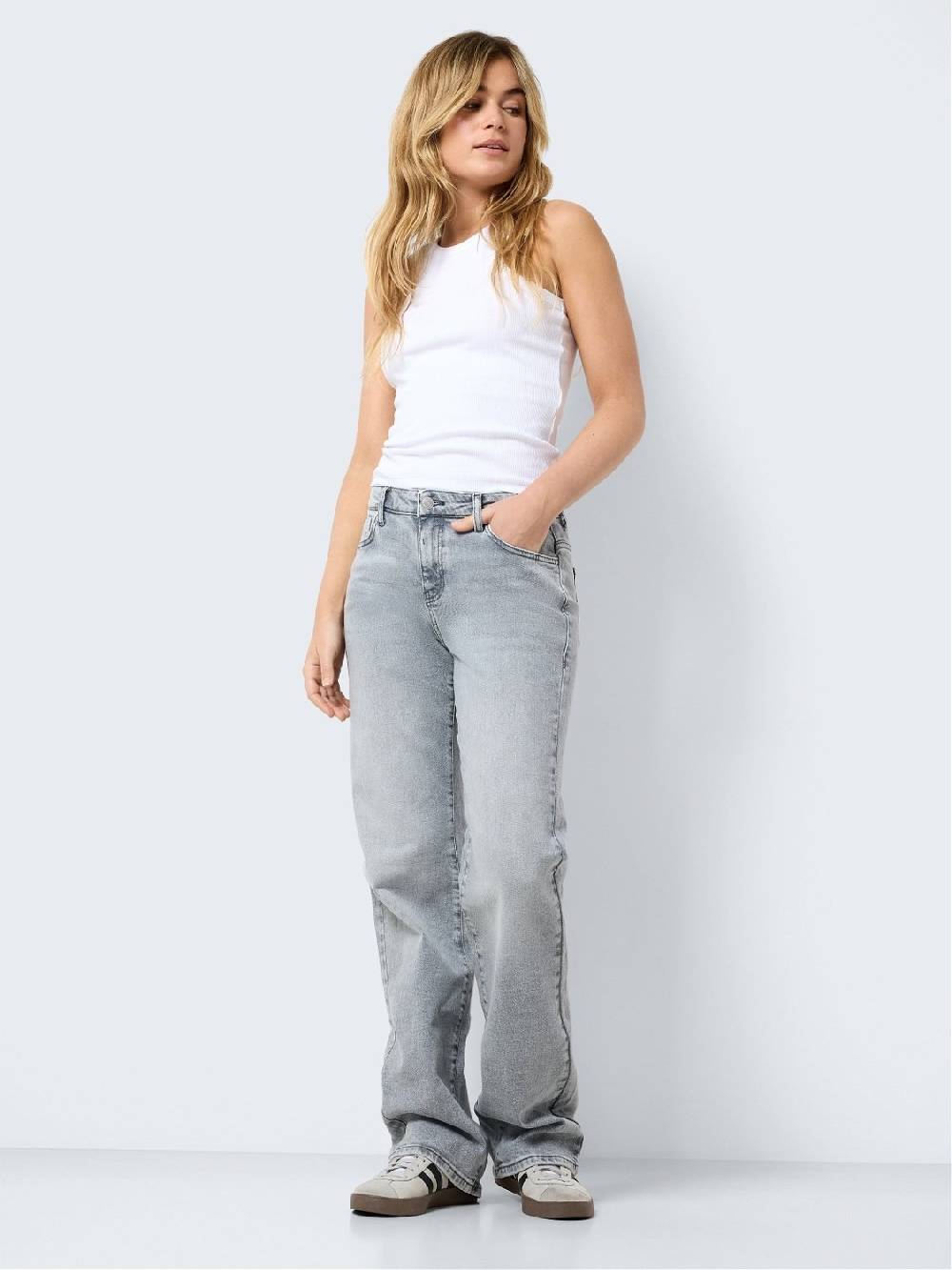NOISY MAY NMYOLANDA NM WIDE JEANS NOOS (Light Grey Denim) Kostenloser Versand international