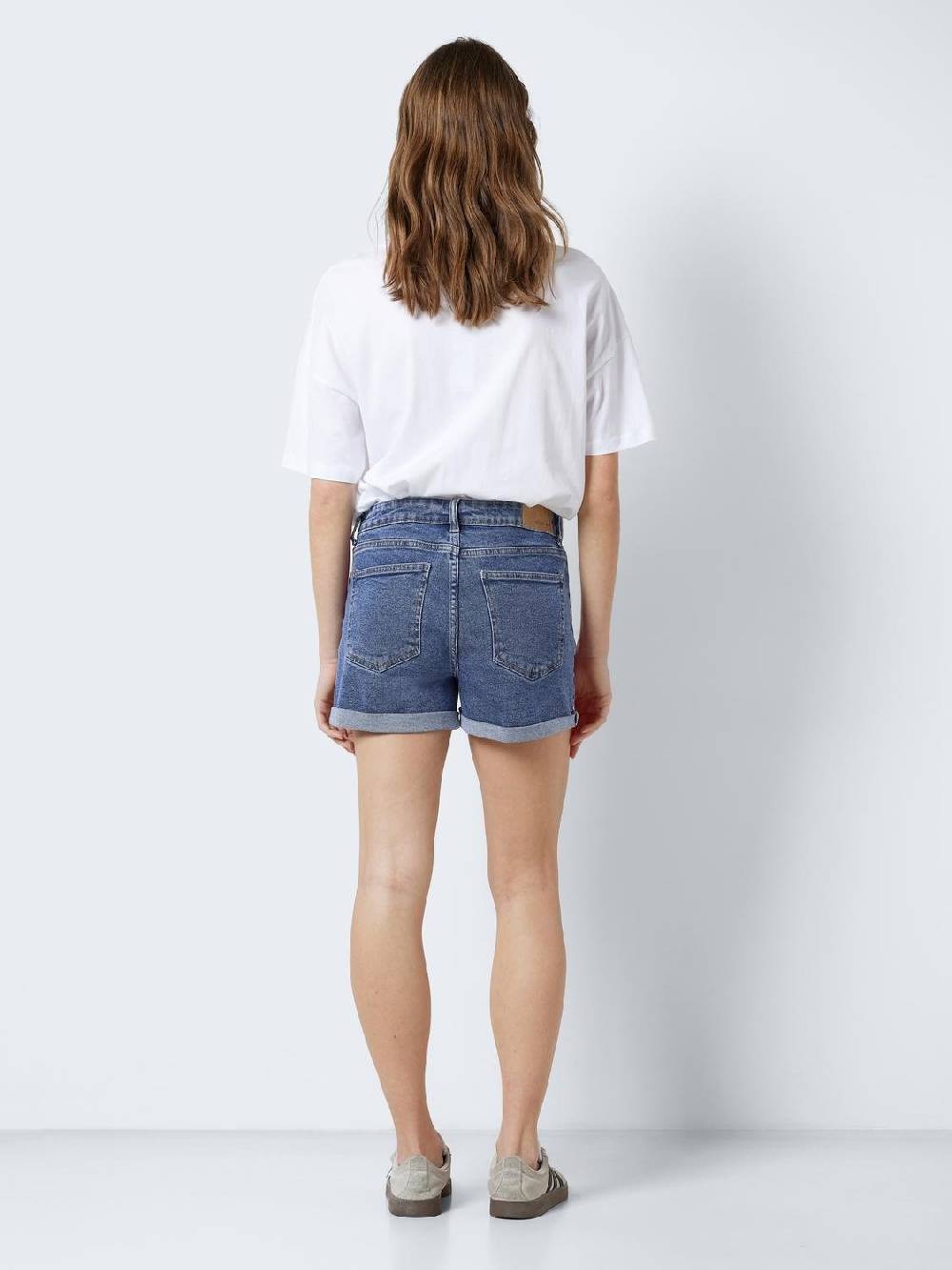 NOISY MAY NMMONI HW SHORTS AZ360 BL NOOS MID BLUE DENIM Angebote