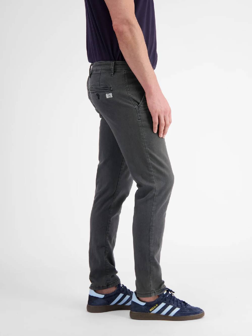 Lerros 2009114 CHINO VAN ZACHTE HYPERFLEX STRETCHKWALITEIT (289 DARK GRAPHITE) Kauf eins, bekomm eins gratis