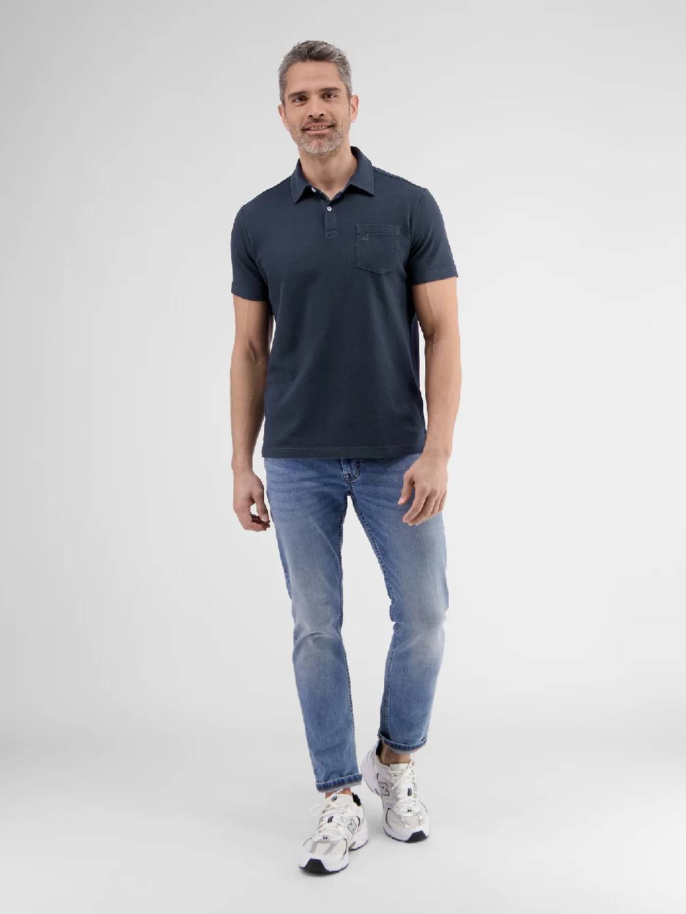 Lerros 2443204 POLOSHIRT IN SPORTIEVE WAFELPIQUÉKWALITEIT (485 CLASSIC NAVY) Günstiger Verkauf