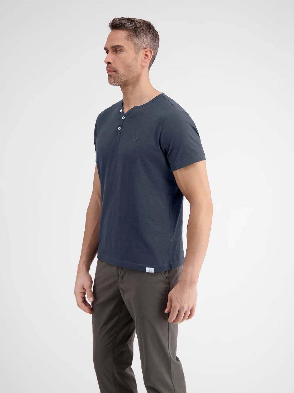 Lerros 2433908 BASIS HENLEY-SHIRT (485 CLASSIC NAVY) Sonderangebote