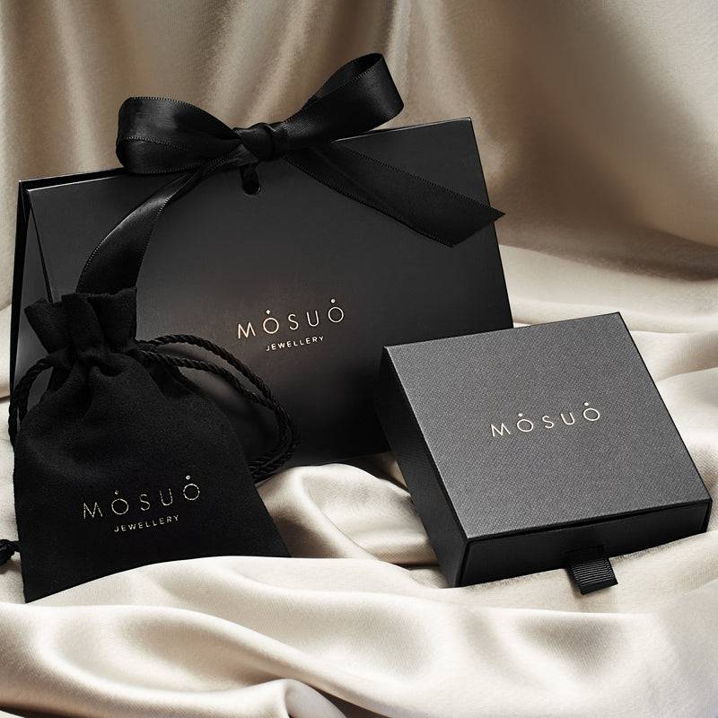 Mosuo Jewellery Diamant Buchstaben Halskette “A” - Vermeil Clearance-Verkauf