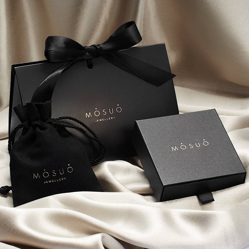 Mosuo Jewellery Diamant Buchstaben Halskette “G” - Vermeil Im Verkauf