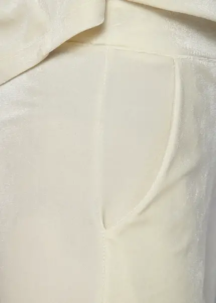 Nicowa Loose trousers made of lamé velvet RIMBIO in OFFWHITE LAMÉarticle number NC8A22508021E-072 Kostenloser Versand international