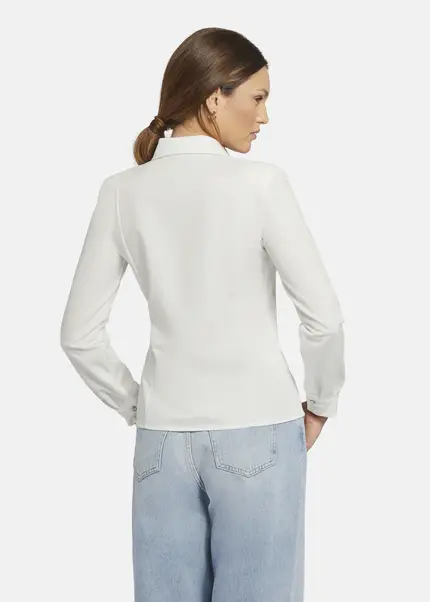 Nicowa Fitted shirt with shoulder pads - CAMIWA in WHITEarticle number NC9A22404011E-004 Verkauf