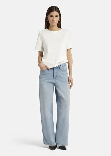 Nicowa T-shirt with shoulder pads - DILAWIA in WHITEarticle number NC9A12403011E-004 Schlussverkauf