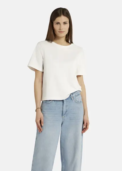 Nicowa T-shirt with shoulder pads - DILAWIA in WHITEarticle number NC9A12403011E-004 Schlussverkauf