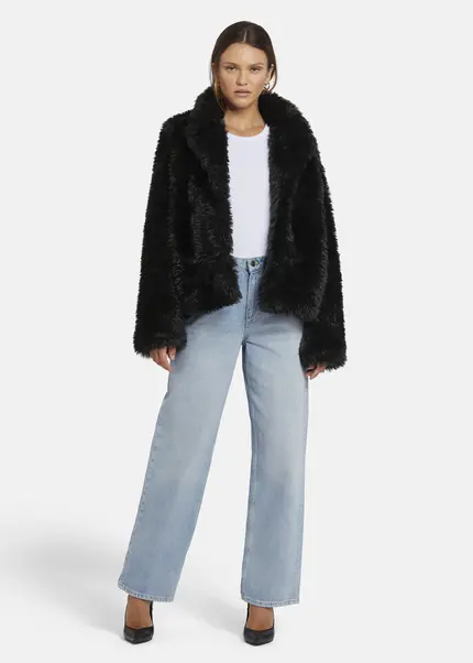 Nicowa Eco-shearling jacket - FANIWO in BLACKarticle number NC9A22906019E-002 Lagerräumung