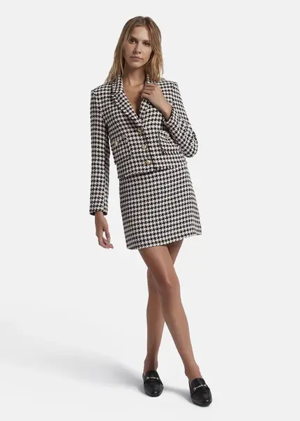 Nicowa Cropped blazer made of bouclé BAGIWO in BLACK MULTICOLORarticle number NC8A22505019E-002 Super Sparpreis