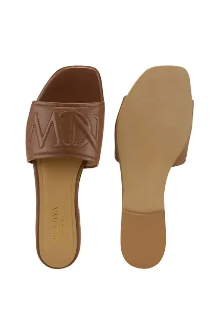 Nicowa Monogram slide sandals - LAUREWI NCW in Brownarticle number NC8A18003027E-151 50% Rabatt für begrenzte Zeit