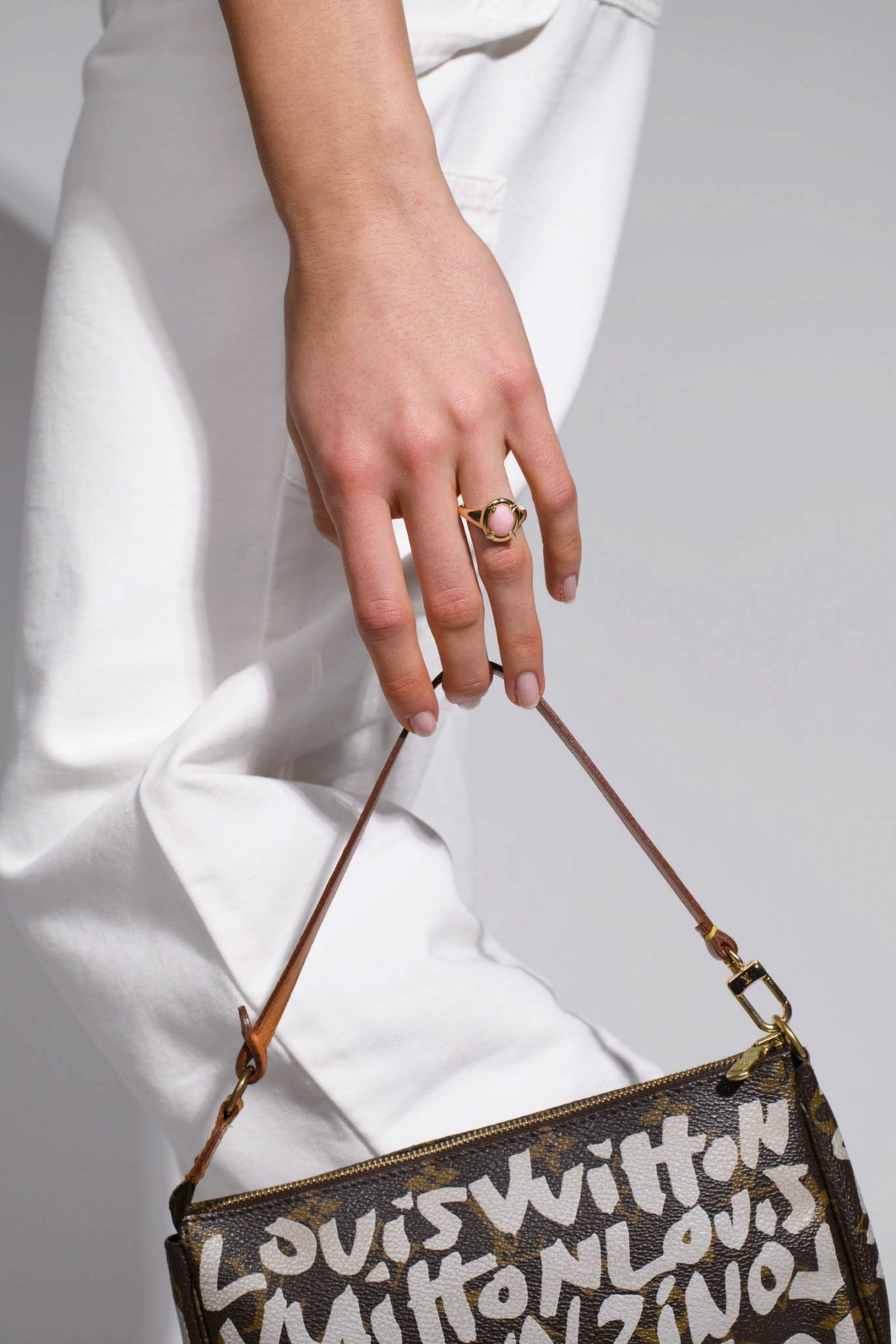 Nina Kastens LOVE Ring Pink Opal Fabrikladen