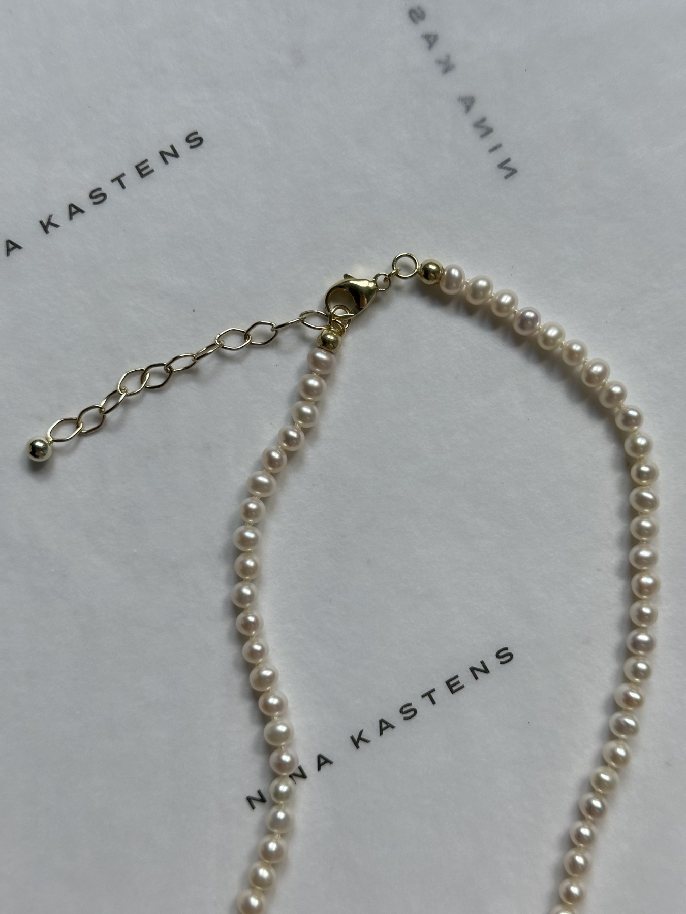Nina Kastens GOOD Graffiti Pearl Choker Versandkostenfrei