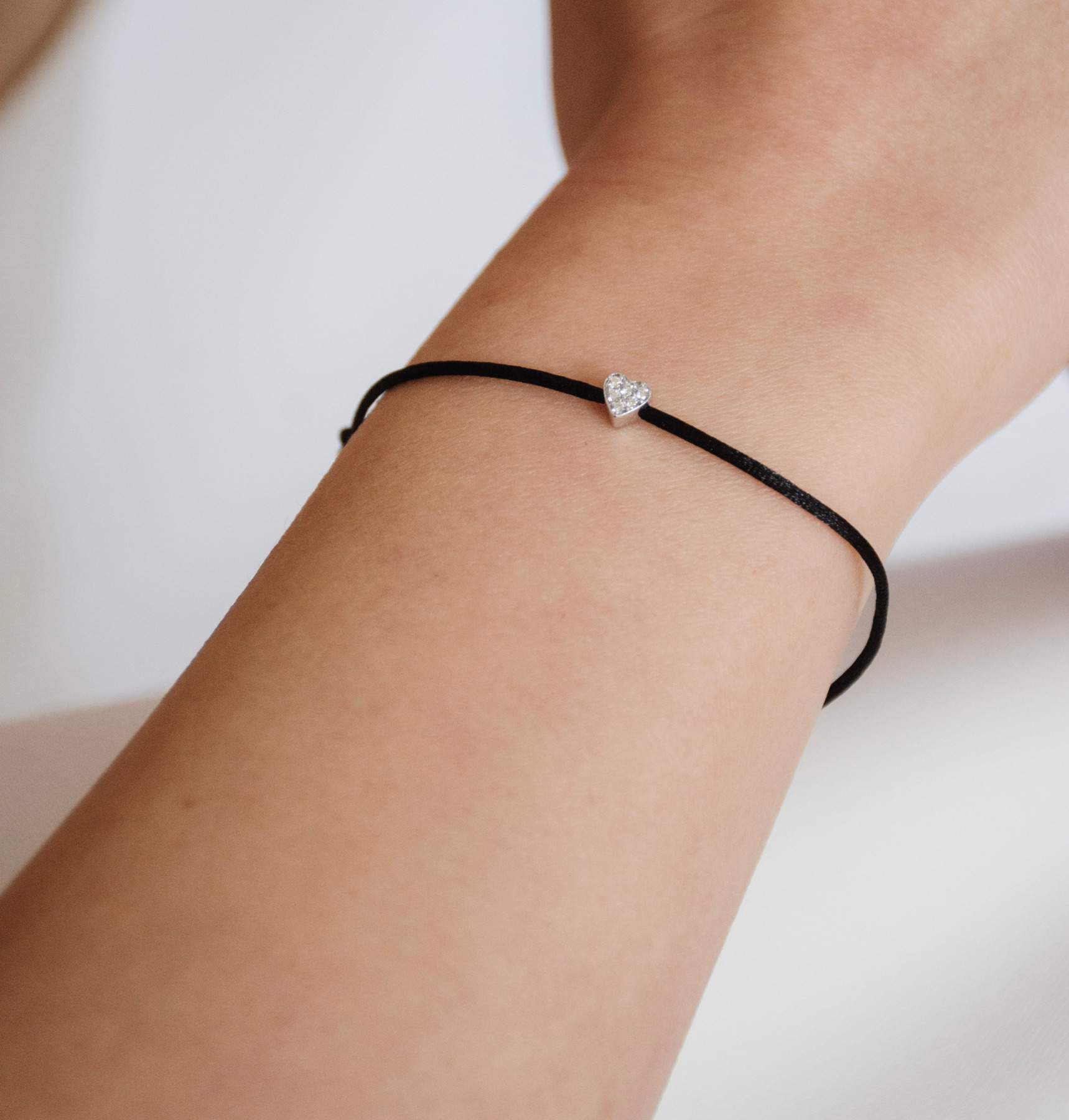 Nina Kastens Diamond Heart Bracelet Black Super Sparpreis