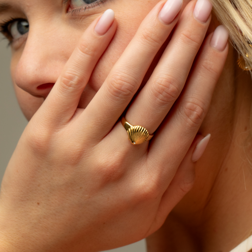 Paul Hewitt Scallop Ring Gold Kostenlose Rückgabe