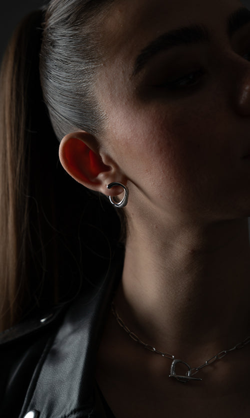 Paul Valentine Crystal Galaxy Ear Studs 50% Rabatt mit kostenlosem Versand