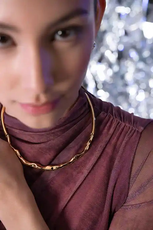 Paul Valentine Molten Choker Angebote