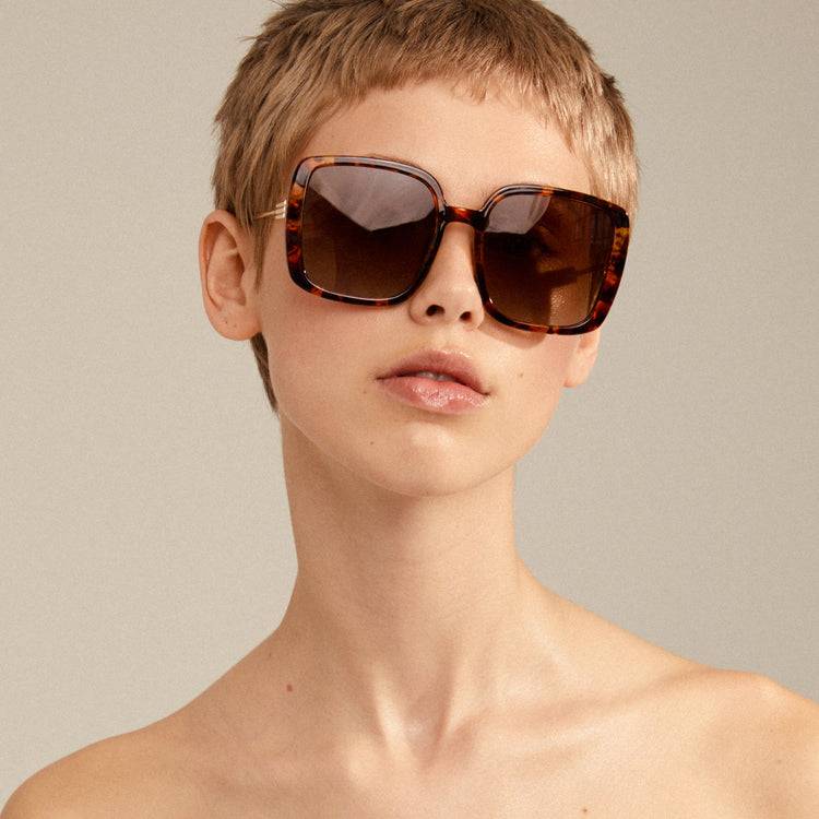 Pilgrim ALIET Sonnenbrille Schildpatt-Braun/Gold Neueste Stile