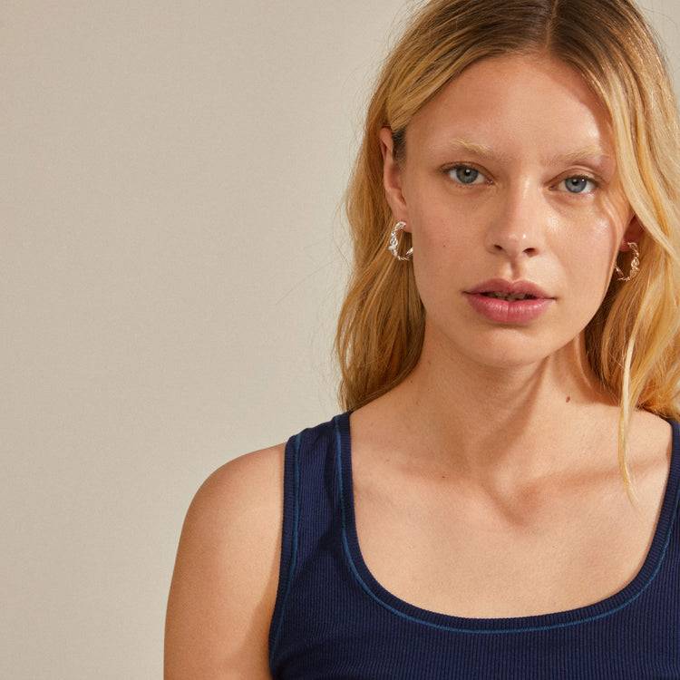 Pilgrim SUN recycelte, gedrehte Hoops versilbert Fabrikladen
