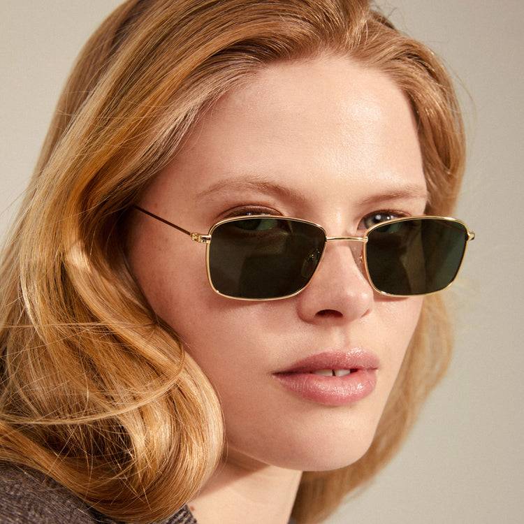 Pilgrim YEIDER Sonnenbrille Grün/Gold Großer Ausverkauf